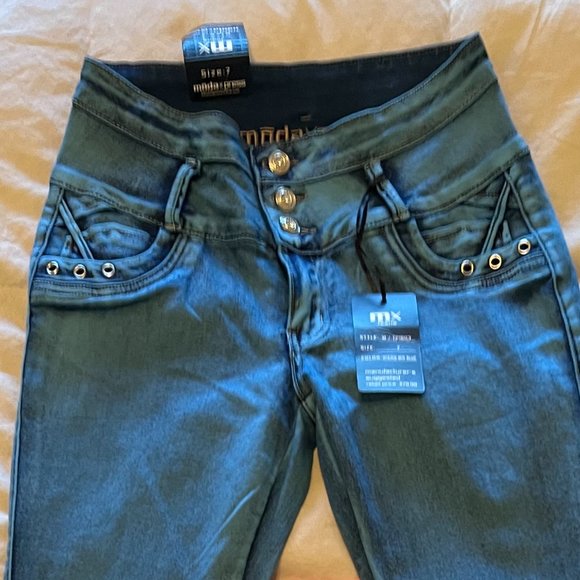 Benava from Moda Xpress - Picture 1 of 9